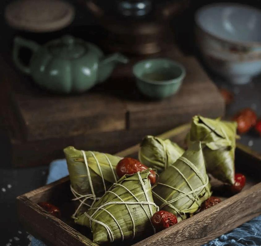 如何設計一款有創(chuàng)意的粽子包裝呢？